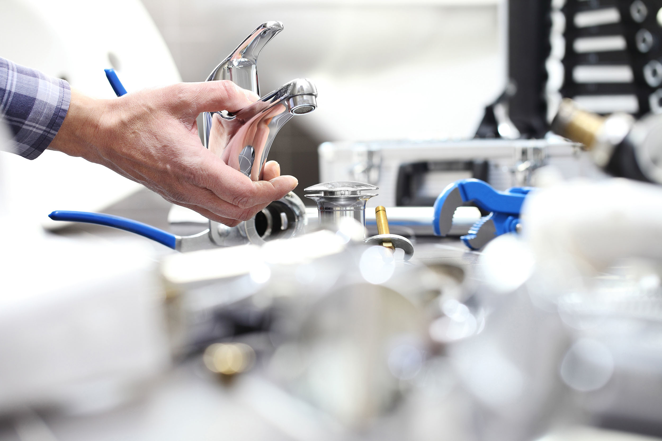 Duş Gideri Tıkandığında Ne Yapılmalı?